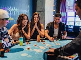 Antarmuka mobile ciputrabet dengan meja dealer langsung